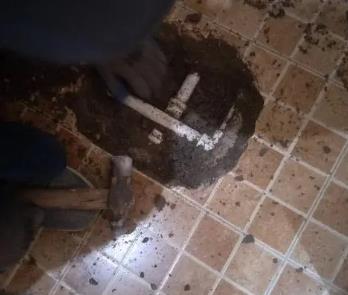 嘉定卫生间漏水维修公司为您分享下卫生间渗水如何处理及注意事项